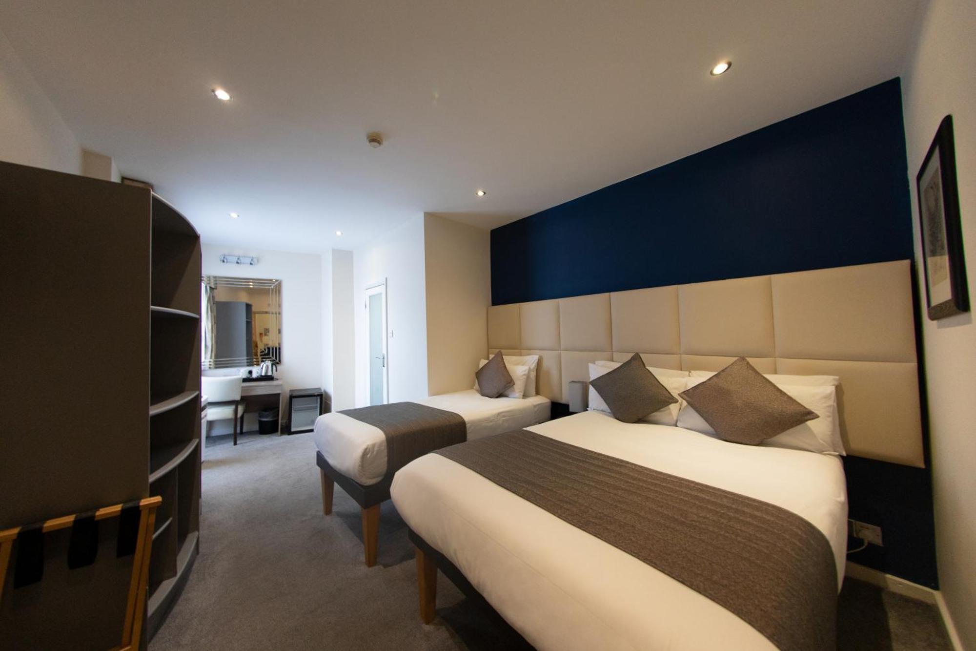 Duke Of Leinster Hotel Лондон Екстериор снимка