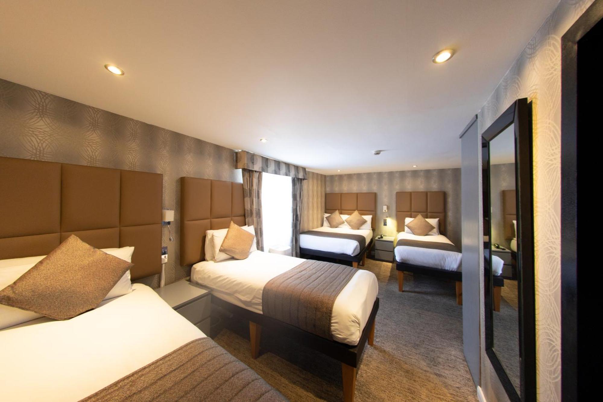 Duke Of Leinster Hotel Лондон Екстериор снимка